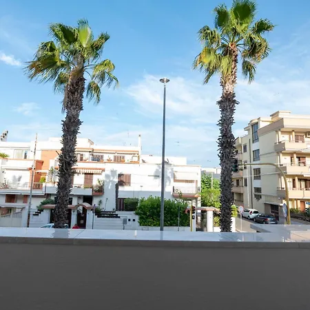 Ziche House דירה